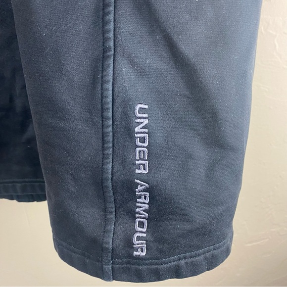 Under Armour Black Zip-up Jacket Men’s Large - Picture 6 of 10